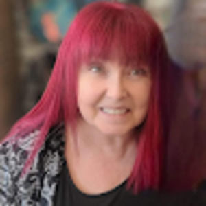 Meet your Posher, Valerie